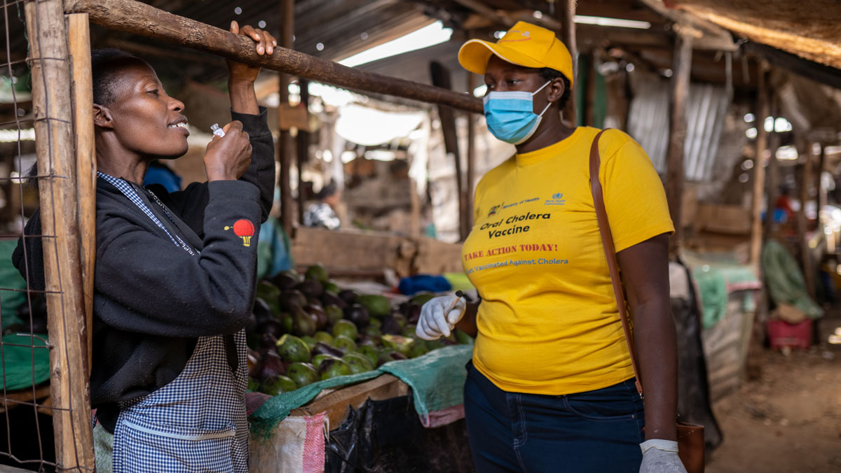 Caroline Moraa, a Community Health Volunteer from Kitengela Sub County Hospital is championing and sensitizing on the importance of Cholera vaccination inside the community of Kitengela. August 10th, 2023. Kajiado East, Kenya.©Gavi/2023/Kelvin Juma